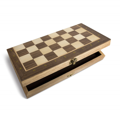                             Šachy – drevené                        