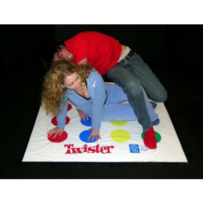                             Twister                        