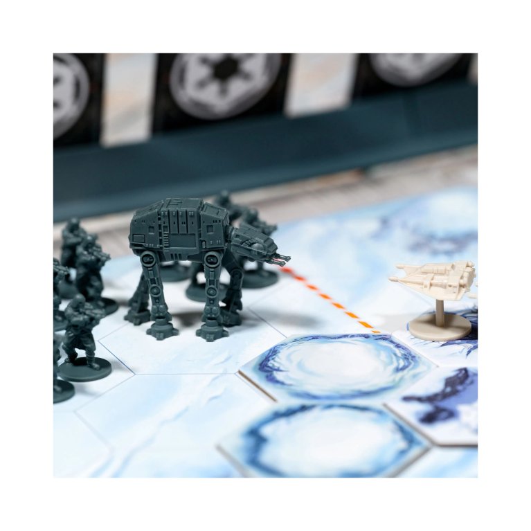                             Star Wars: Bitva o Hoth                        